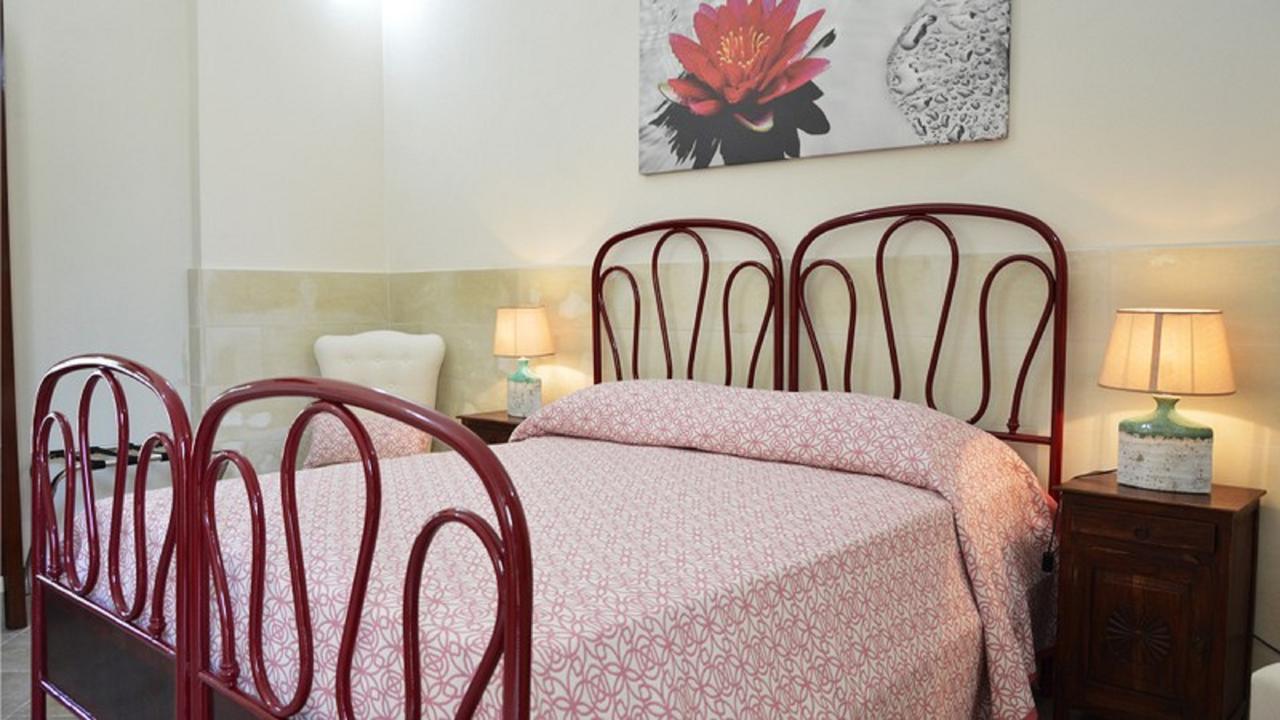 Il Giardino Segreto Bed & Breakfast Lizzanello Exterior photo